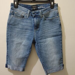 Signature by Levi Strauss Women's Light Blue Denim Shorts
